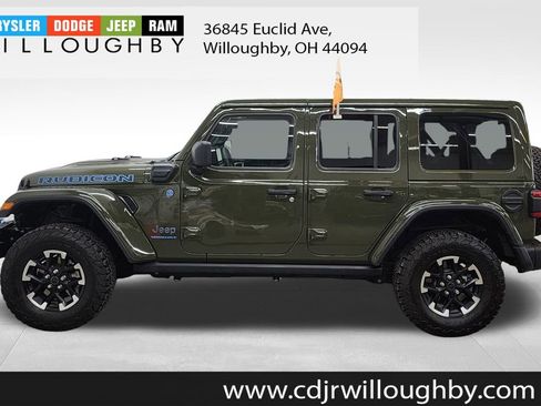 Used 2024 Jeep Wrangler Unlimited Rubicon 4xe image 5
