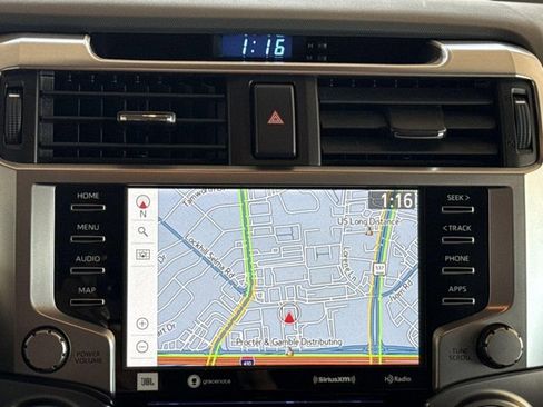 Used 2022 Toyota 4Runner Limited AWD/4WD image 19
