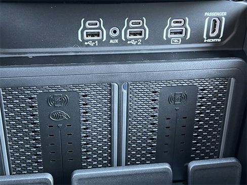 New 2026 RAM 1500 Laramie w/ Night Edition image 28