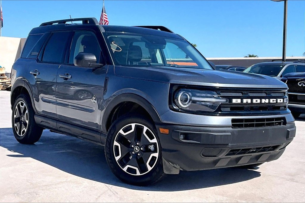 Used 2024 Ford Bronco Sport Outer Banks AWD/4WD image 2