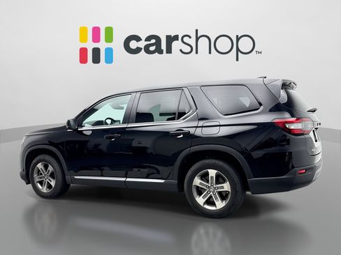 Used 2023 Honda Pilot EX-L image 3