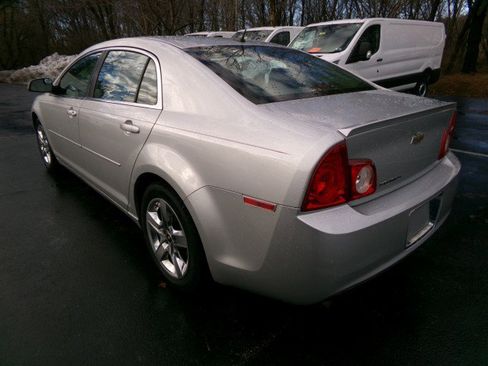 Used 2010 Chevrolet Malibu LT w/ Power Convenience Package image 7