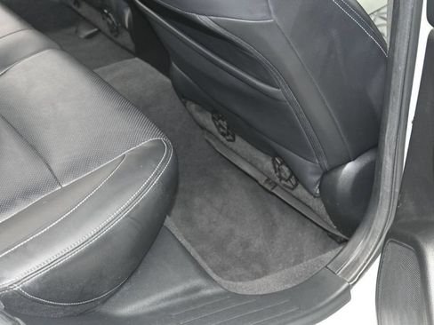 Used 2015 Subaru Legacy 2.5i Limited AWD/4WD image 13