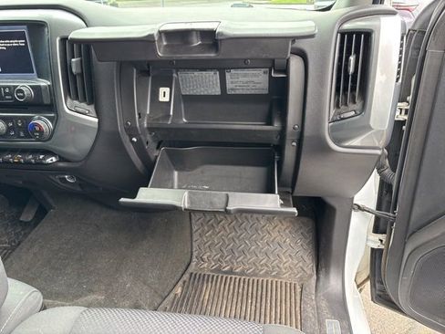 Used 2016 Chevrolet Silverado 2500 LT w/ LT Convenience Package image 35