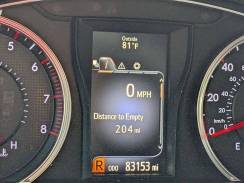 Used 2017 Toyota Camry SE image 7