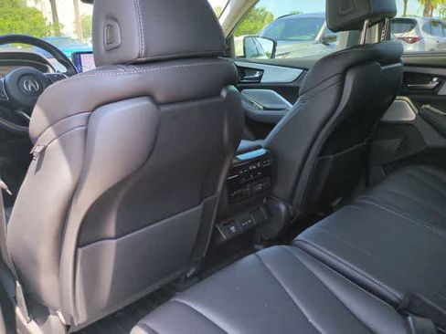 Certified 2025 Acura MDX FWD w/ Technology Package image 19
