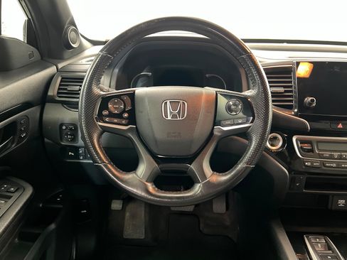 Used 2020 Honda Passport Touring image 13