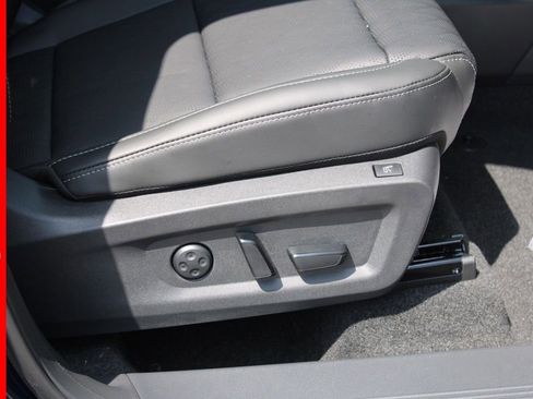 New 2025 Nissan Murano Platinum w/ Cargo Package image 15