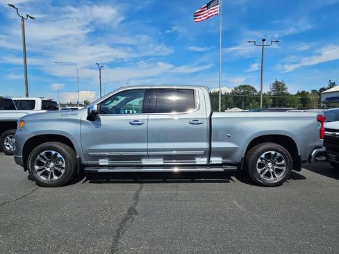 Used 2026 Chevrolet Silverado 1500 High Country w/ Max Trailering Package AWD/4WD image 6