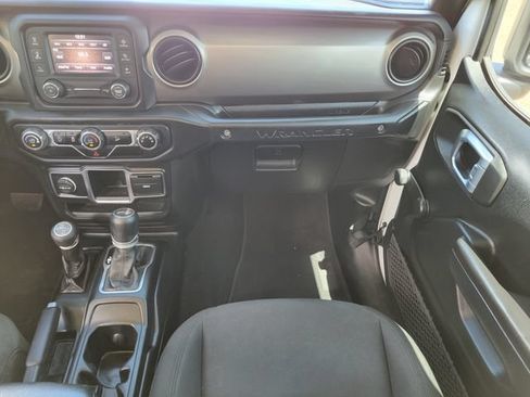Used 2020 Jeep Wrangler Unlimited Sport AWD/4WD image 23