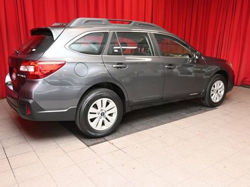 Used 2019 Subaru Outback 2.5i image 5