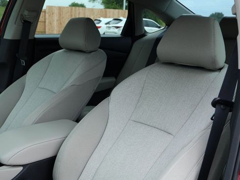 Used 2025 Honda Accord SE image 11