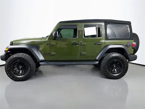 Used 2023 Jeep Wrangler Sport S image 4