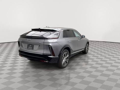 New 2025 Cadillac Lyriq Luxury image 39