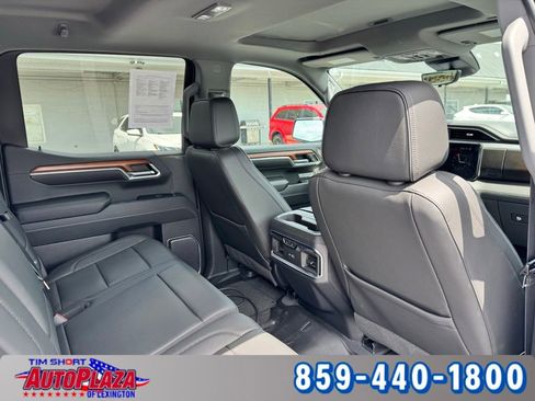 Used 2023 GMC Sierra 1500 Denali w/ Denali Reserve Package AWD/4WD image 49