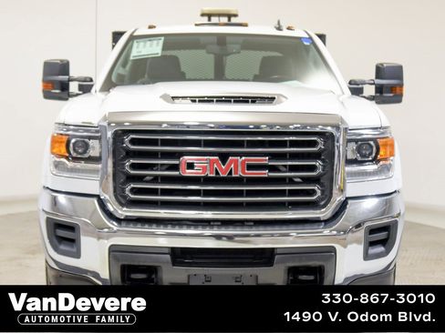 Used 2019 GMC Sierra 3500 4x4 Crew Cab w/ Sierra Convenience Package image 1