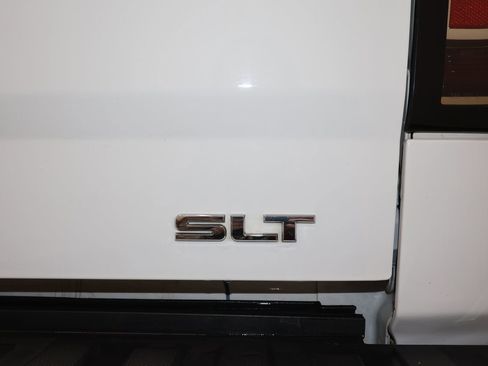 Used 2018 GMC Sierra 1500 SLT image 36