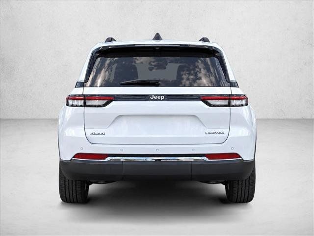 Used 2023 Jeep Grand Cherokee Limited AWD/4WD image 14