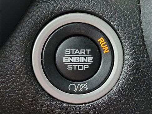 Used 2024 RAM 2500 Tradesman image 17