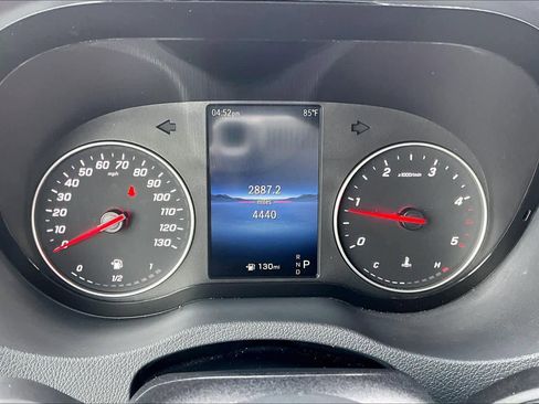 Used 2025 Mercedes-Benz Sprinter 2500 image 28