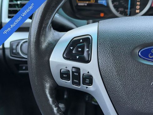 Used 2011 Ford Explorer XLT w/ 202A Rapid Spec Order Code FWD image 8