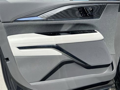 New 2026 Cadillac Escalade IQ Luxury 1 image 10