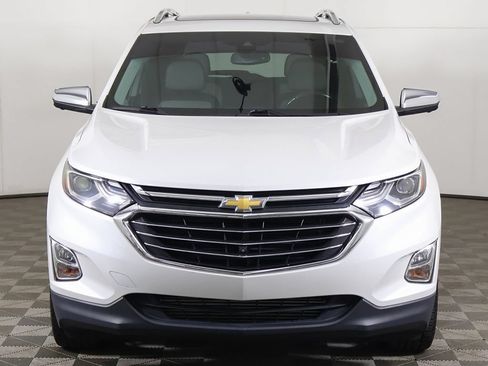 Used 2020 Chevrolet Equinox Premier FWD image 16