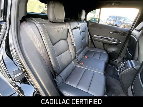 Certified 2022 Cadillac XT4 Luxury w/ Cold Weather Package image 18
