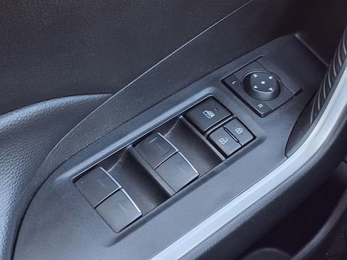 Used 2024 Toyota RAV4 XLE image 22