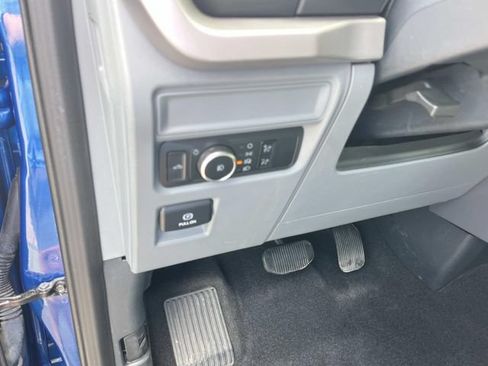Used 2023 Ford F150 XLT AWD/4WD image 33