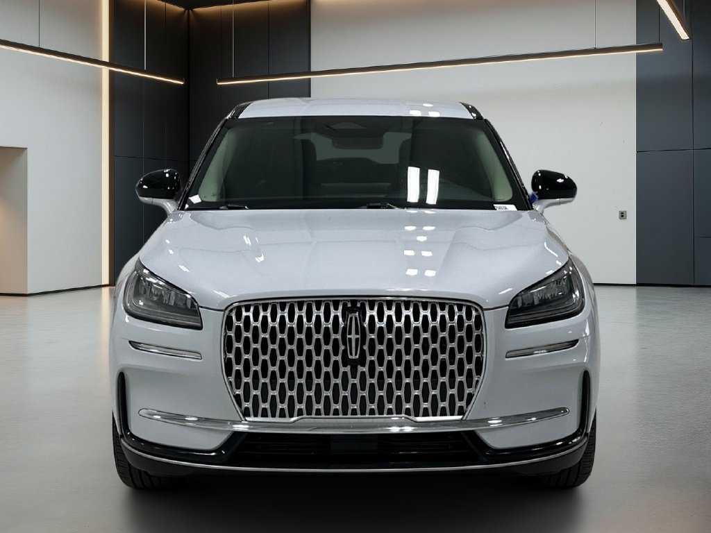 Used 2025 Lincoln Corsair FWD image 9