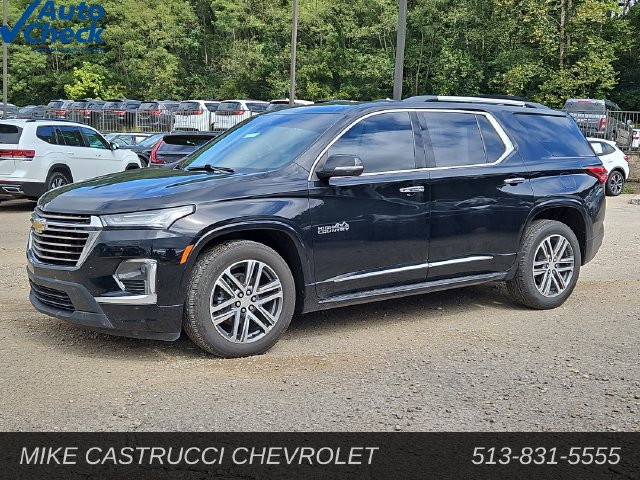 Used 2022 Chevrolet Traverse High Country w/ LPO, 'HIT The Road' Package AWD/4WD image 1