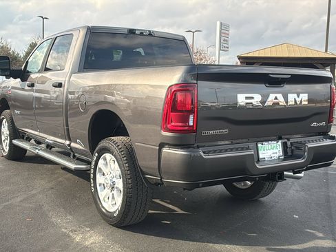 New 2026 RAM 2500 Big Horn AWD/4WD image 5