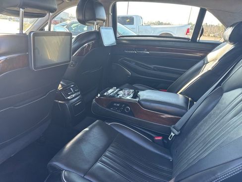 Used 2018 Genesis G90 5.0 Ultimate image 7