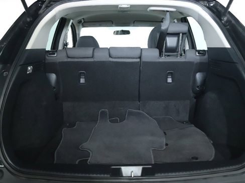 Used 2019 Honda HR-V LX image 28