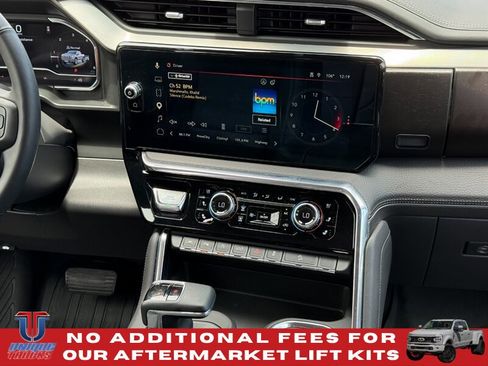 Used 2025 GMC Sierra 1500 Denali w/ Technology Package AWD/4WD image 31