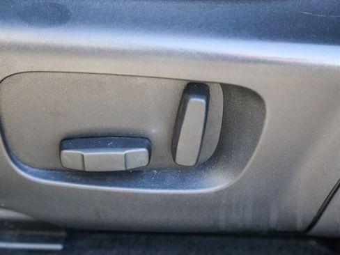 Used 2020 Land Rover Range Rover Evoque S image 28