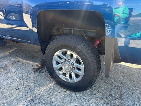 Used 2018 Chevrolet Silverado 2500 LTZ w/ Duramax Plus Package image 15