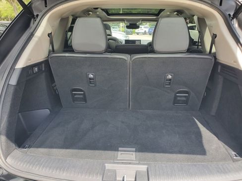 Used 2024 Acura MDX FWD w/ Technology Package image 8