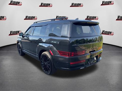 Used 2024 Hyundai Santa Fe Calligraphy FWD image 3