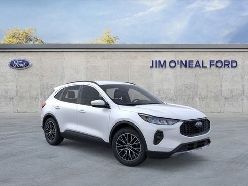 New 2024 Ford Escape SE FWD image 7