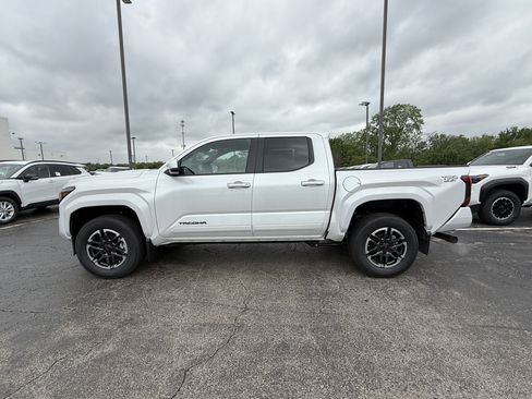 New 2026 Toyota Tacoma TRD Sport AWD/4WD image 6