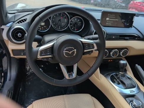 New 2025 MAZDA MX-5 Miata Grand Touring image 10