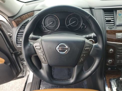 Used 2017 Nissan Armada Platinum w/ Interior Lighting Package image 22