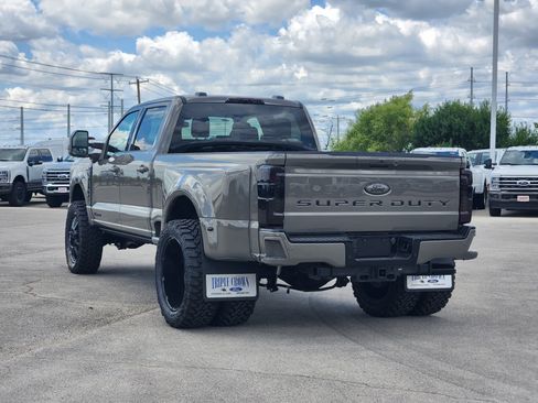 New 2026 Ford F350 Lariat AWD/4WD image 3