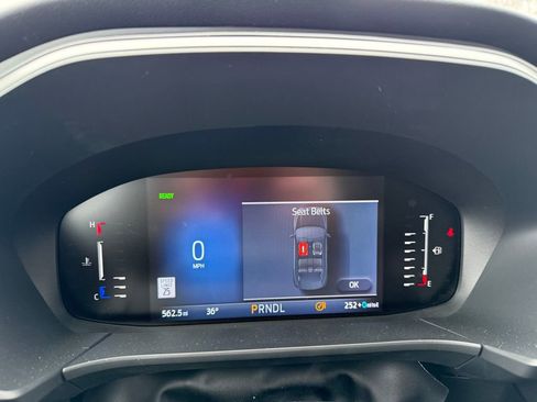 Used 2024 Ford Escape SE image 27