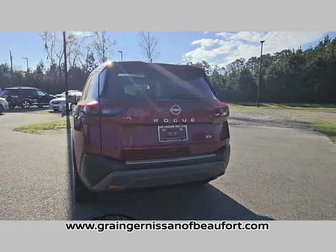 Used 2023 Nissan Rogue SV w/ SV Premium Package image 29