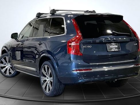 Certified 2025 Volvo XC90 T8 Ultra w/ Protection Package Premier AWD/4WD image 16