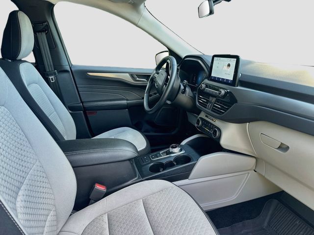 Used 2024 Ford Escape Active AWD/4WD image 29