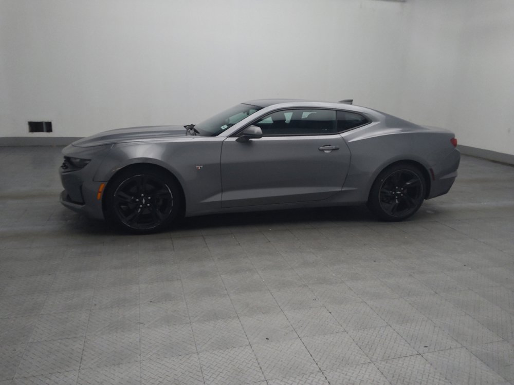 Used 2019 Chevrolet Camaro LT RWD image 2